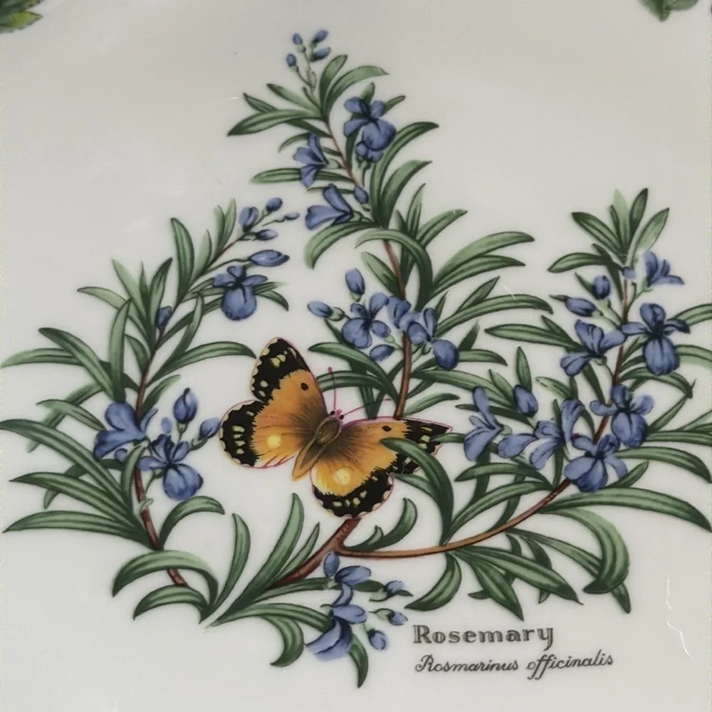 Royal Worcester Worcester Herbs Cake Plate Fine Bone China Great Condition 1990
